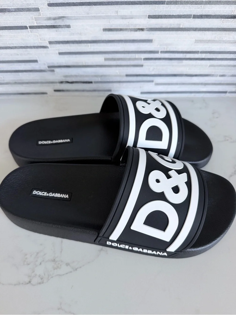 New Men’s  D&G Dolce & Gabbana Black & White Logo Slide Sandals size 9